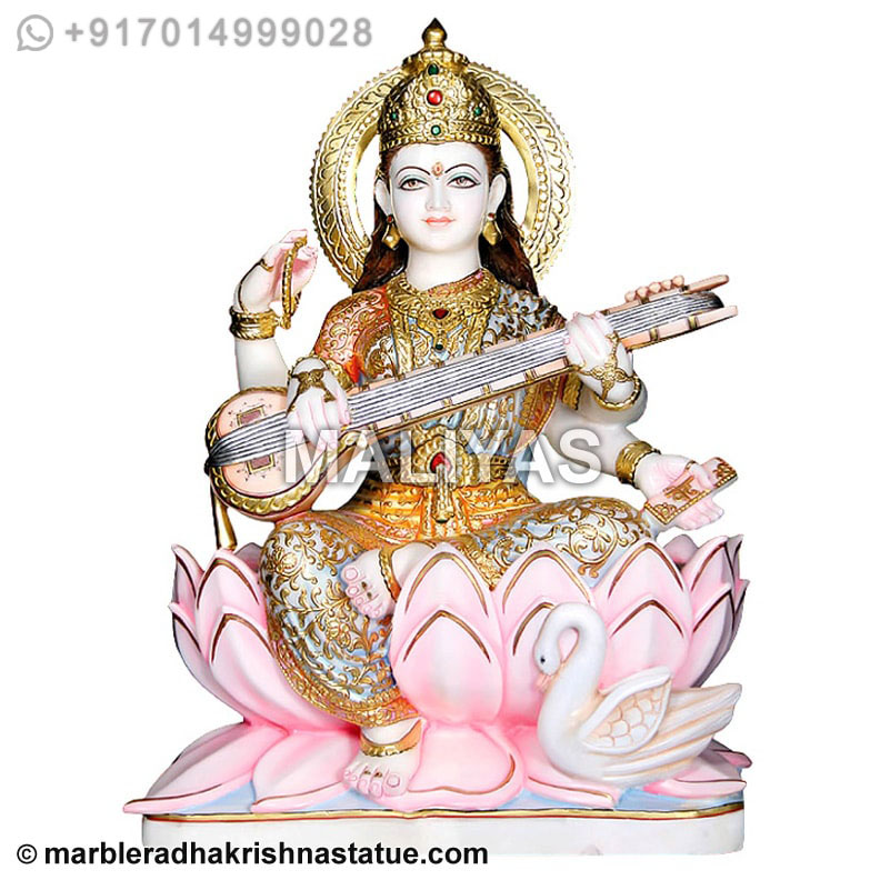 Goddess Saraswati Idol